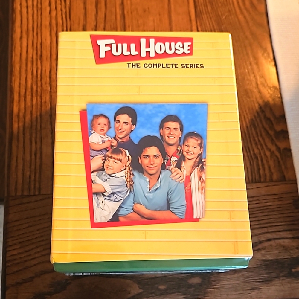 Full House complete series (new in box)